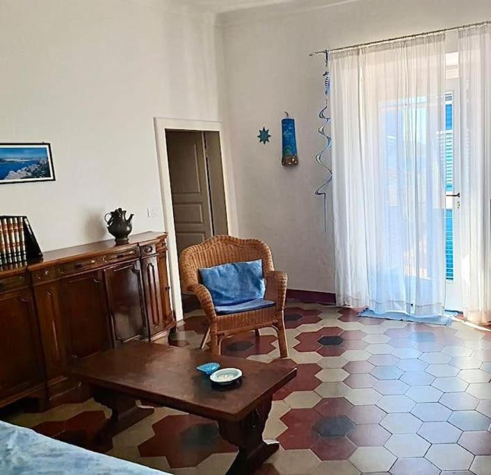 Villetta La Conchiglia La Maddalena  Exteriör bild